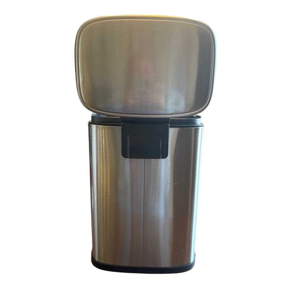 Smudge Resistant Small Rectangular Trash Can With Soft-Close Foot - Picture 2 of 12